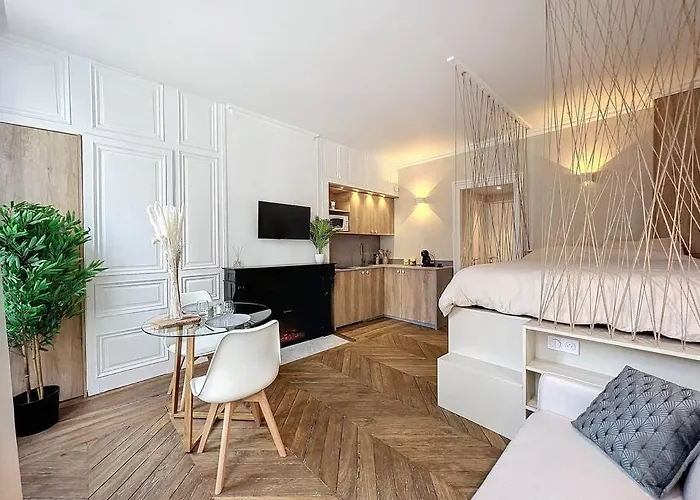 アパート Camilla *