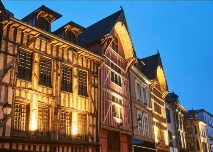 アパート Camilla *